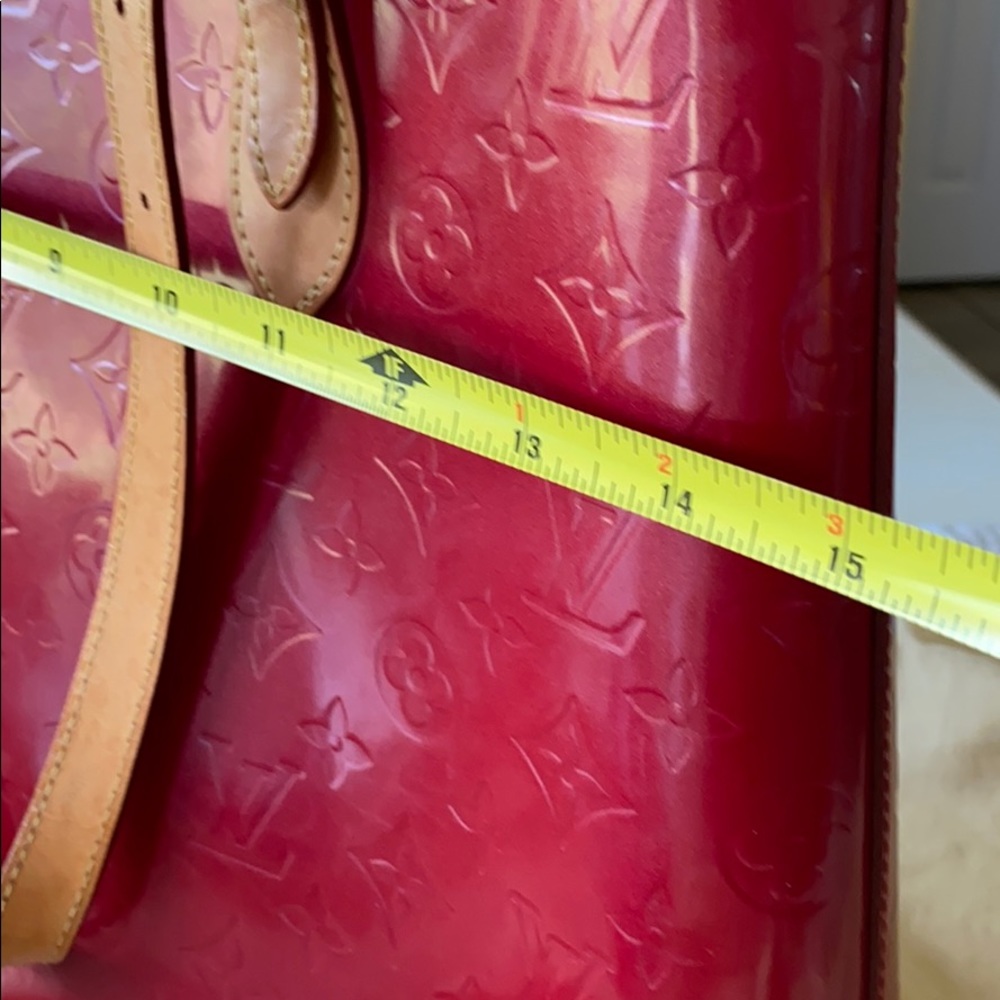 Louis Vuitton Brentwood and Wallet - Picture 15 of 16